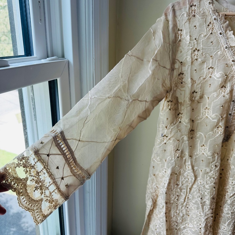 Agha Noor Kurta Tunic Cream Embroidered Organza Medium Wedding Eid Formal - Picture 3 of 9